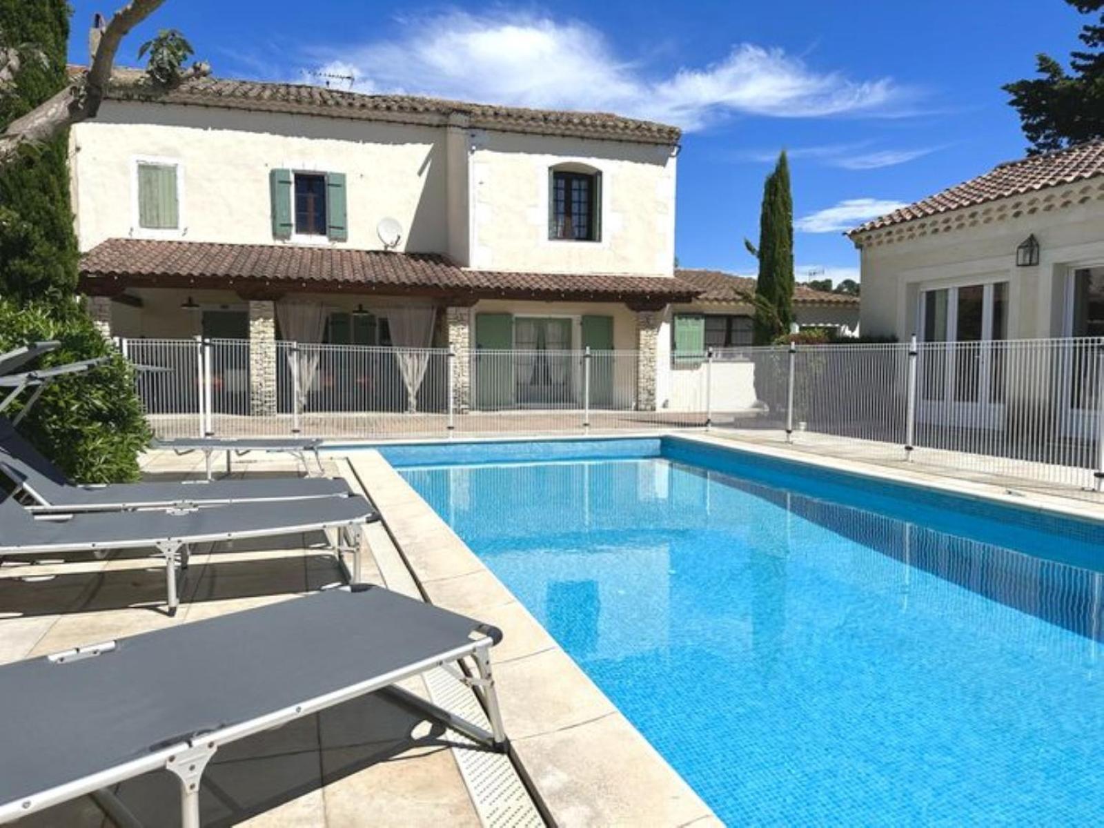 City Home, Private Pool, Saint-Remy - 10 People Luaran gambar